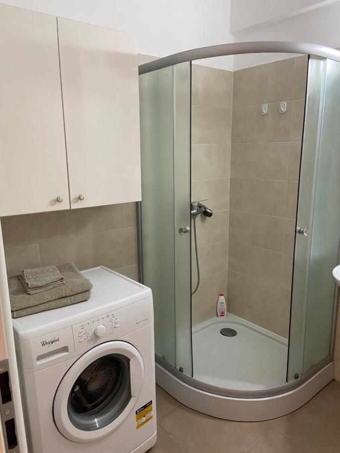 Motilor Apartament Apartment อัลบายูเลีย ภายนอก รูปภาพ